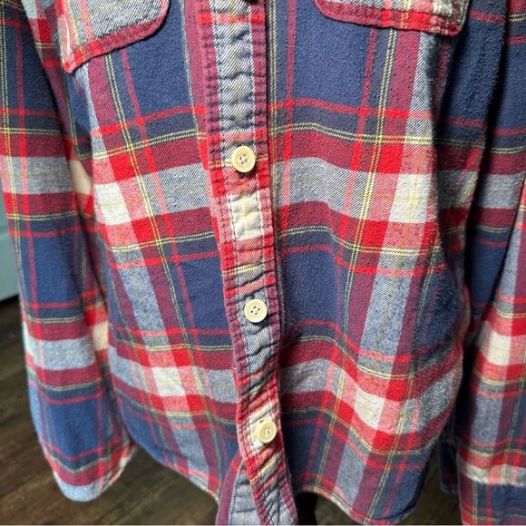 Hollister Red and Blue Casual Button Down Shirt - Picture 5 of 7